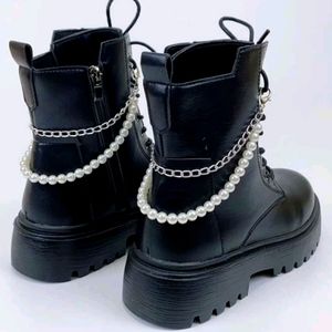 2pc Faux Pearl Boot/Shoe Chain